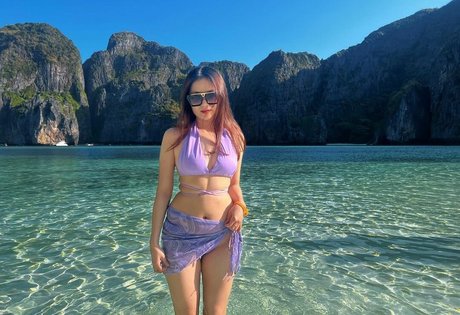 Photo nue de fuite OnlyFans de Naga Girls