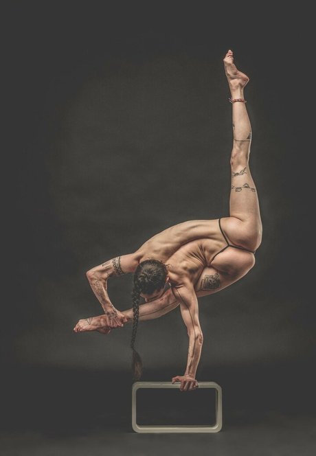 Photo nue de fuite OnlyFans de Rippedbadass