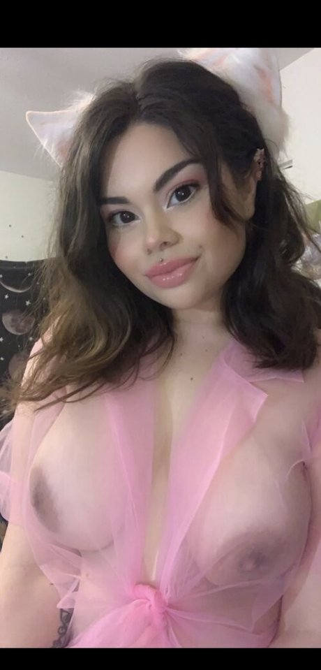 Molly Ze Dolly