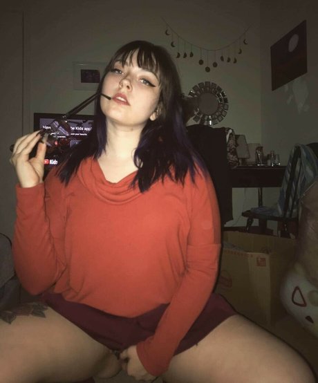 Photo nue de fuite OnlyFans de Beelzebubsuwu