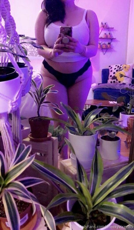 Photo nue de fuite OnlyFans de Cheekyvixen85