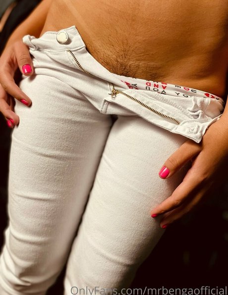Photo nue de fuite OnlyFans de Mrbengaofficial