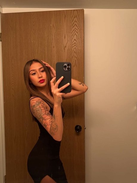 Photo nue de fuite OnlyFans de Latina Beauties