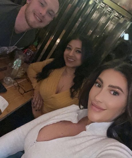 Kirstie V