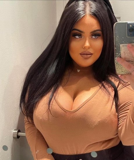 Chloe Jade