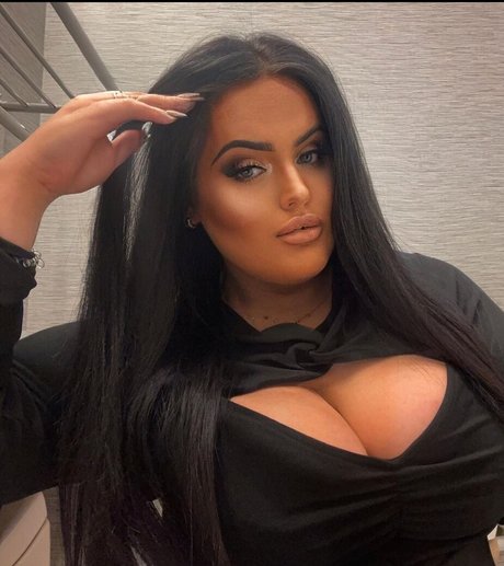 Photo nue de fuite OnlyFans de Chloe Jade