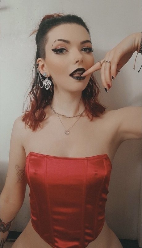 Photo nue de fuite OnlyFans de Louise Julie