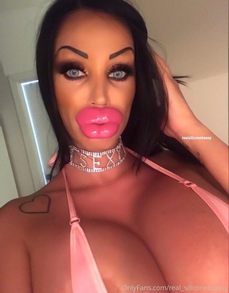 Photo nue de fuite OnlyFans de Realsiliconebunny
