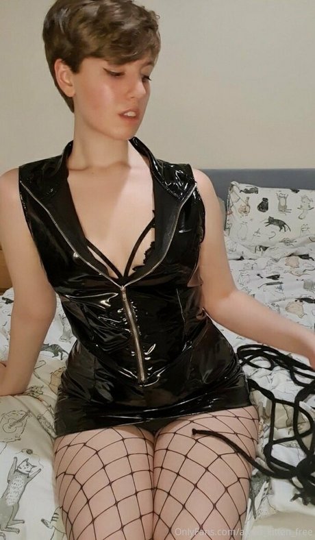 Alyxiskittenfree