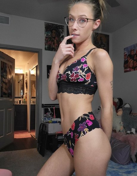 Photo nue de fuite OnlyFans de Pr3ttyp1nkpussy