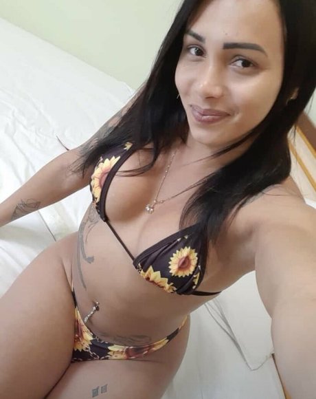 Emanuelle Amaral