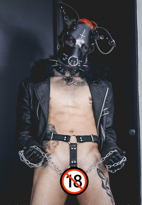 Photo nue de fuite OnlyFans de Therubberdemonfree
