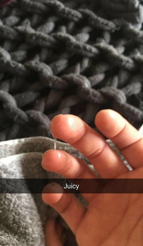 Photo nue de fuite OnlyFans de Tinytemptress17