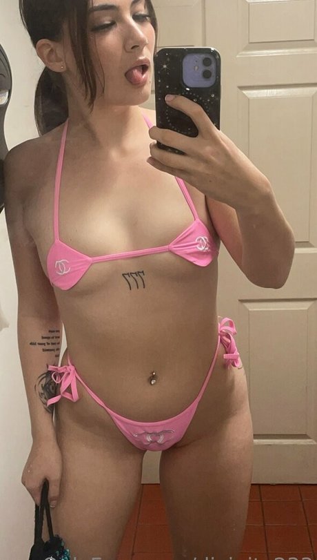 Photo nue de fuite OnlyFans de Divinity233