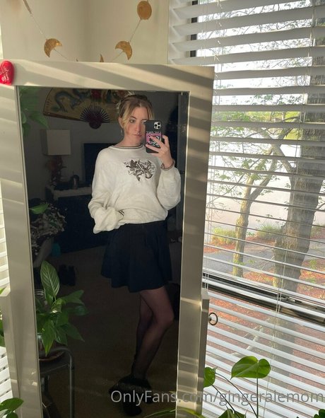 Photo nue de fuite OnlyFans de Gingeralemom