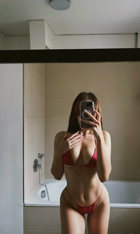 Photo nue de fuite OnlyFans de Charletta Asmr