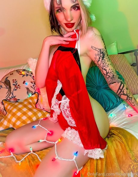 Photo nue de fuite OnlyFans de Flickerspark