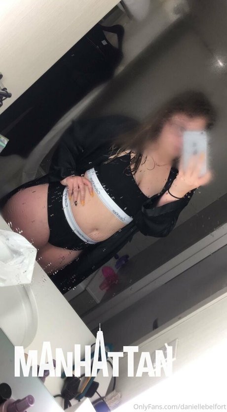 Photo nue de fuite OnlyFans de Daniellebelfort