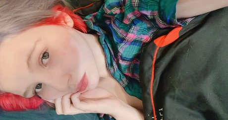 Photo nue de fuite OnlyFans de Tsukidesfree