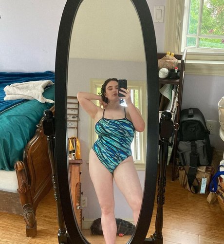 Photo nue de fuite OnlyFans de Alida Roos