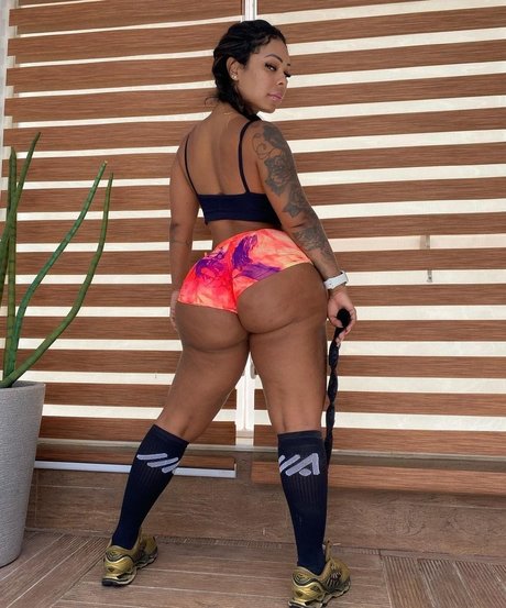 Photo nue de fuite OnlyFans de Valentina Ferraz