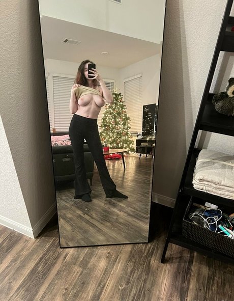 EmiliaNSFW