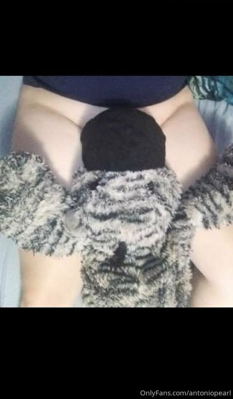 Photo nue de fuite OnlyFans de Antoniopearl