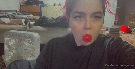 Ja_renee