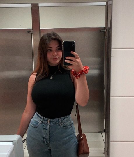 Sarah Lynne Marie