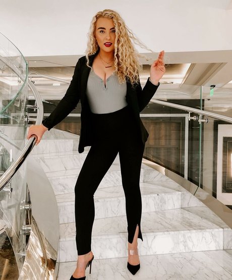Photo nue de fuite OnlyFans de Caroline Wall