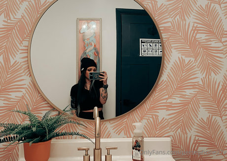 Photo nue de fuite OnlyFans de Persephone27x