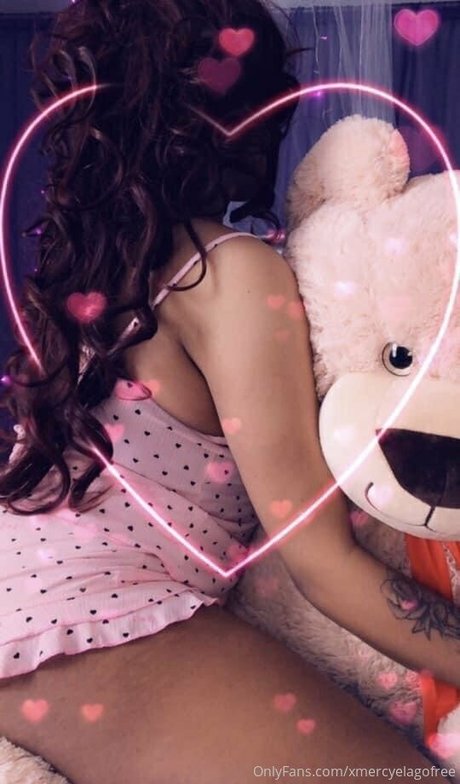 Photo nue de fuite OnlyFans de Xmercyelagofree