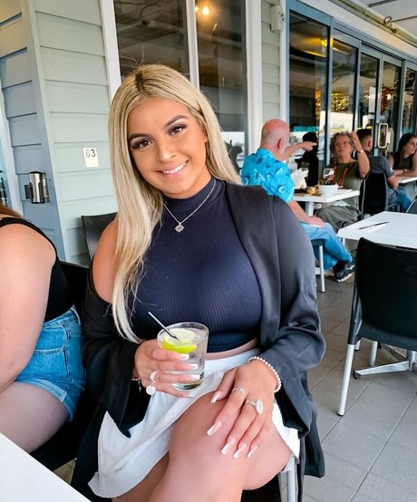 Chloe C