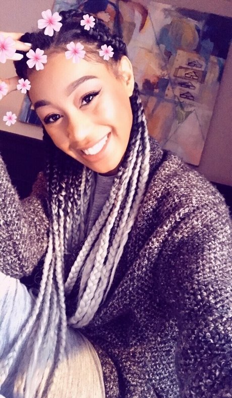 Nia Simone