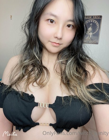Photo nue de fuite OnlyFans de Witchvanity