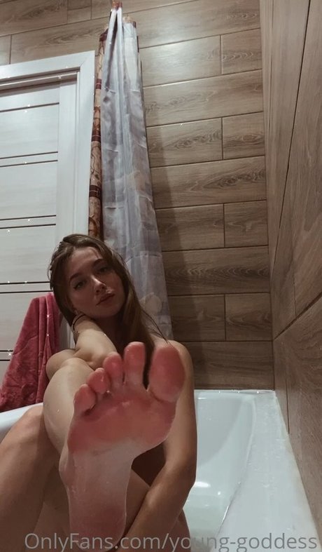 Photo nue de fuite OnlyFans de Younggoddess