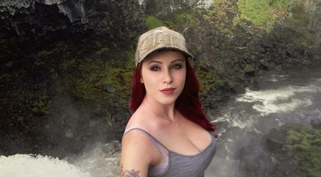 Photo nue de fuite OnlyFans de Madison Agnew