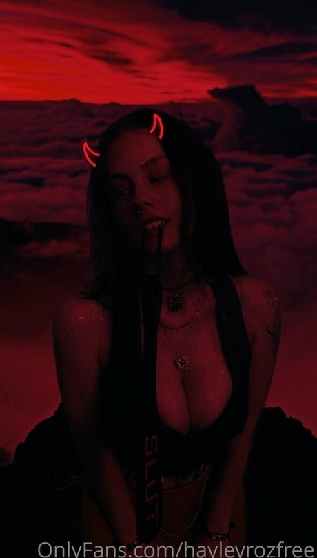 Photo nue de fuite OnlyFans de Hayleyrozfree