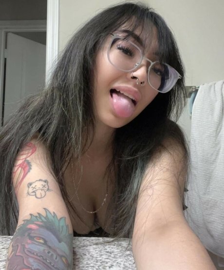 Photo nue de fuite OnlyFans de Jackie Izawa