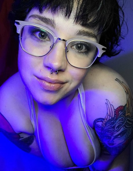 Thequeenhasarrived