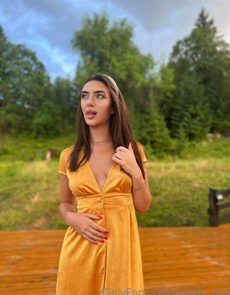 Photo nue de fuite OnlyFans de Adeletop