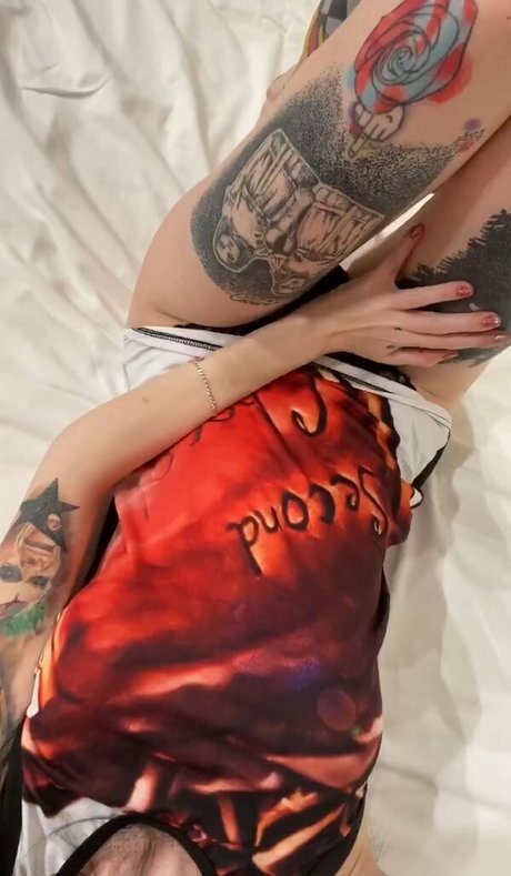 Angelicadynamite