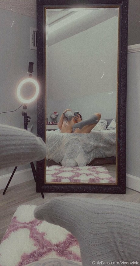 Photo nue de fuite OnlyFans de Vixenvixie