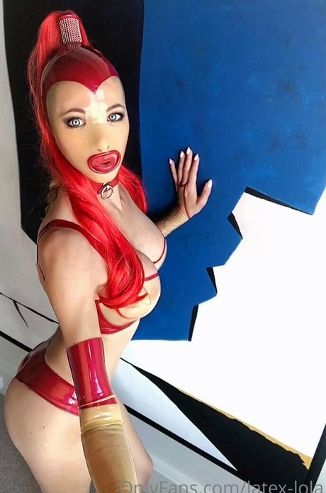 Photo nue de fuite OnlyFans de Latexlola