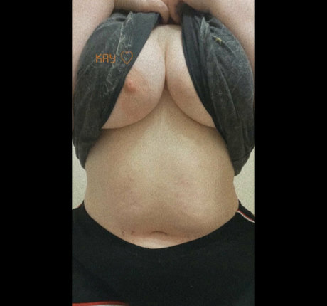 Photo nue de fuite OnlyFans de Petpriincessa