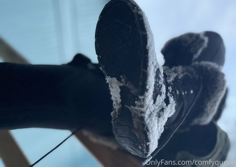 Photo nue de fuite OnlyFans de Comfyqueen