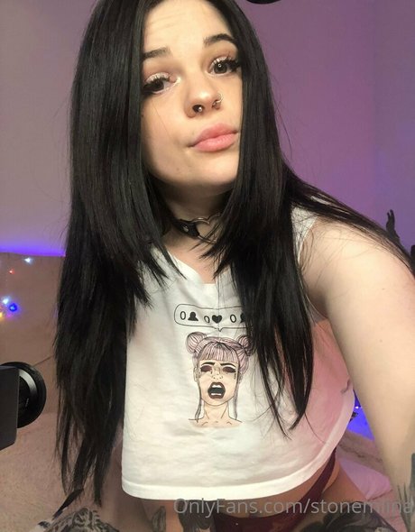 Photo nue de fuite OnlyFans de Stonemlina