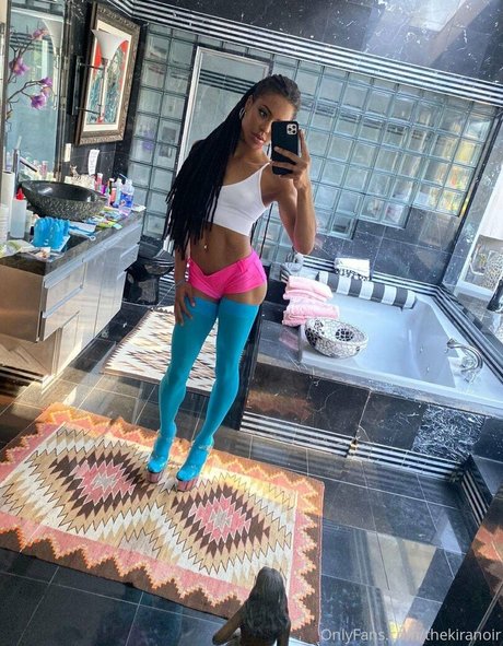 Photo nue de fuite OnlyFans de Thekiranoir