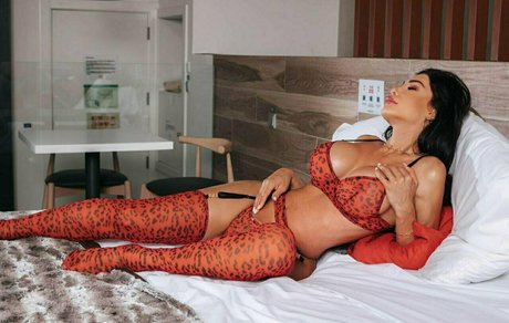 Photo nue de fuite OnlyFans de Leticiahenrique