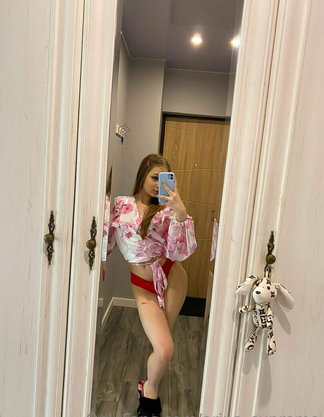 Arinasupreme